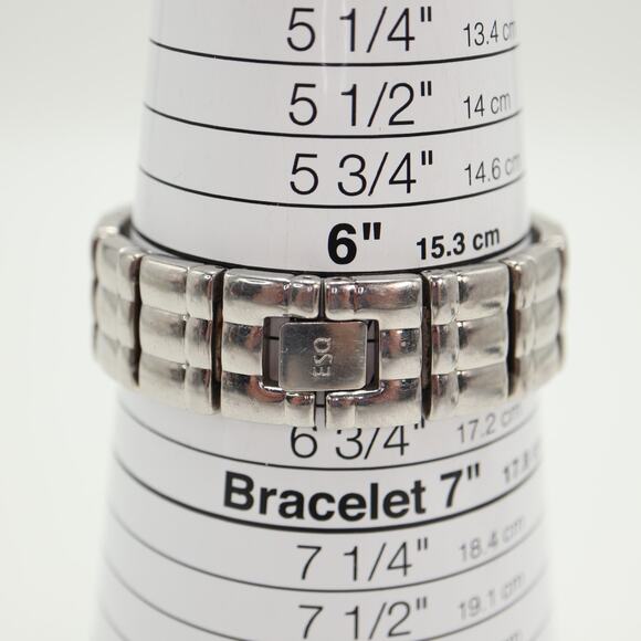 Vintage ESQ Womens Silver Tone 18mm Black Tank Watch 6.5" Bracelet w New Battery - Picture 4 of 12